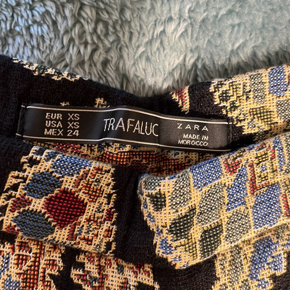 ZARA Trafaluc Collection Woven Tapestry Shorts Boho Retro Shorts  XS - Picture 2 of 11